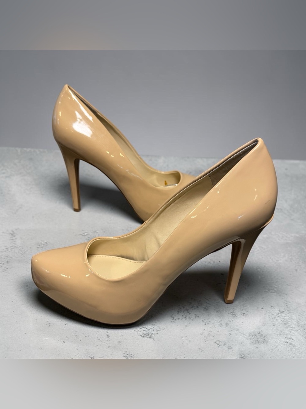 Jessica Simpson Nude Patent Platform Pumps, size 10, NWOT